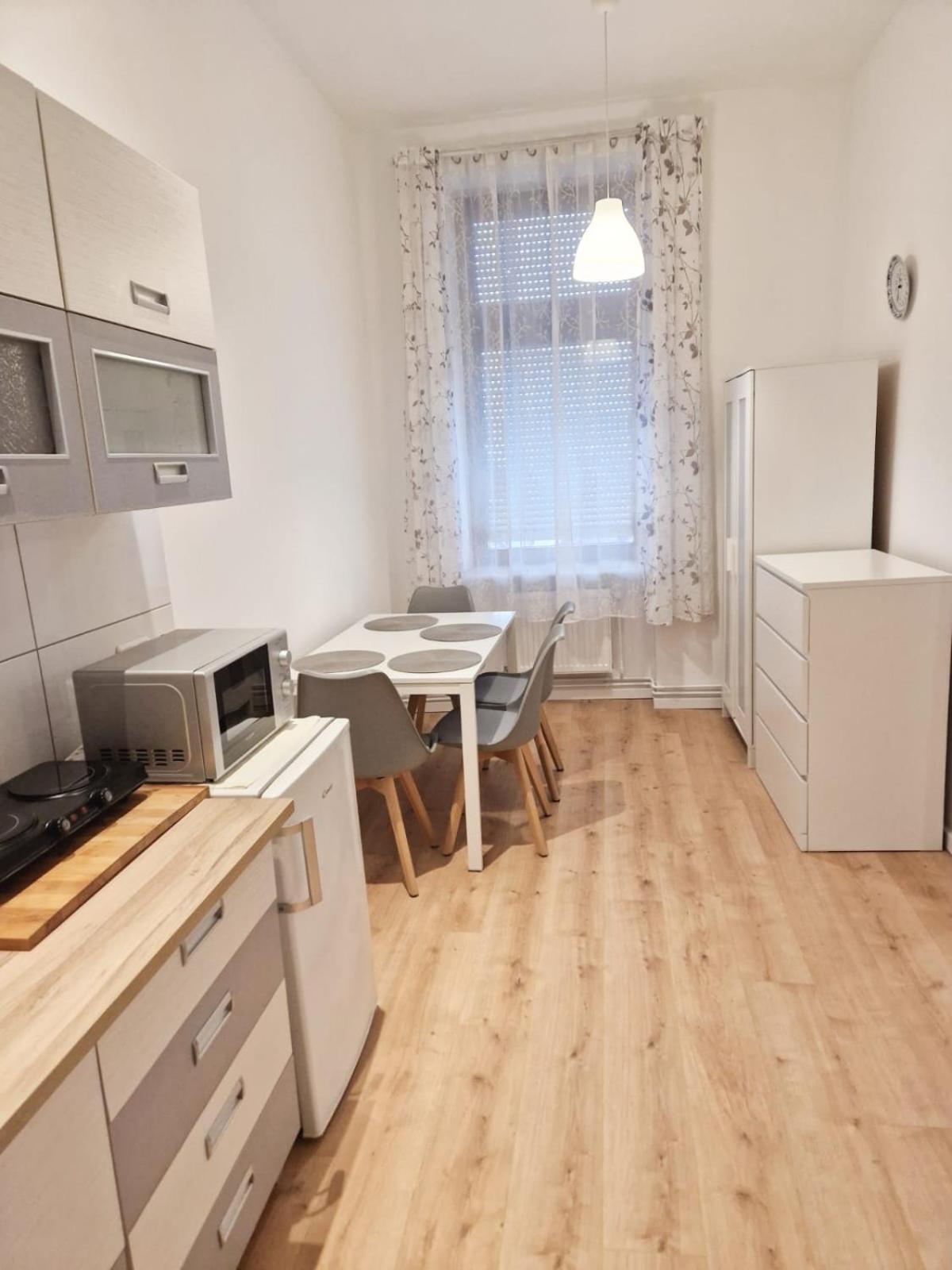 Family Studio Apartment For 4 Berlin Extérieur photo