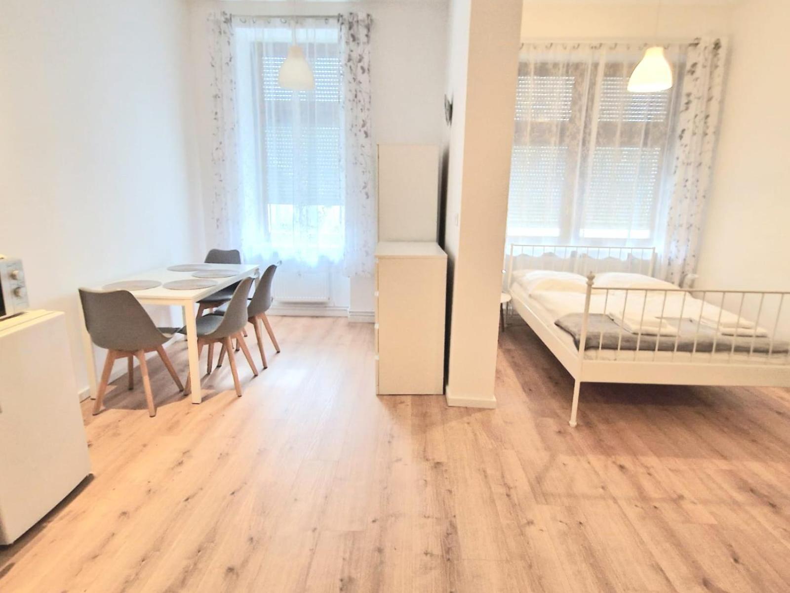 Family Studio Apartment For 4 Berlin Extérieur photo