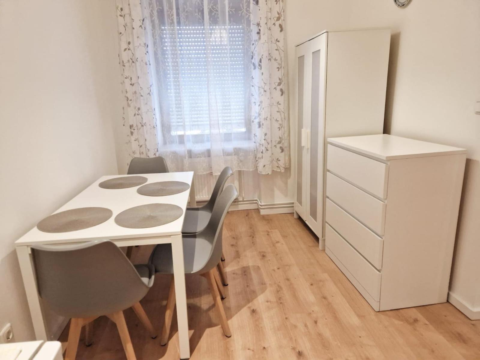 Family Studio Apartment For 4 Berlin Extérieur photo